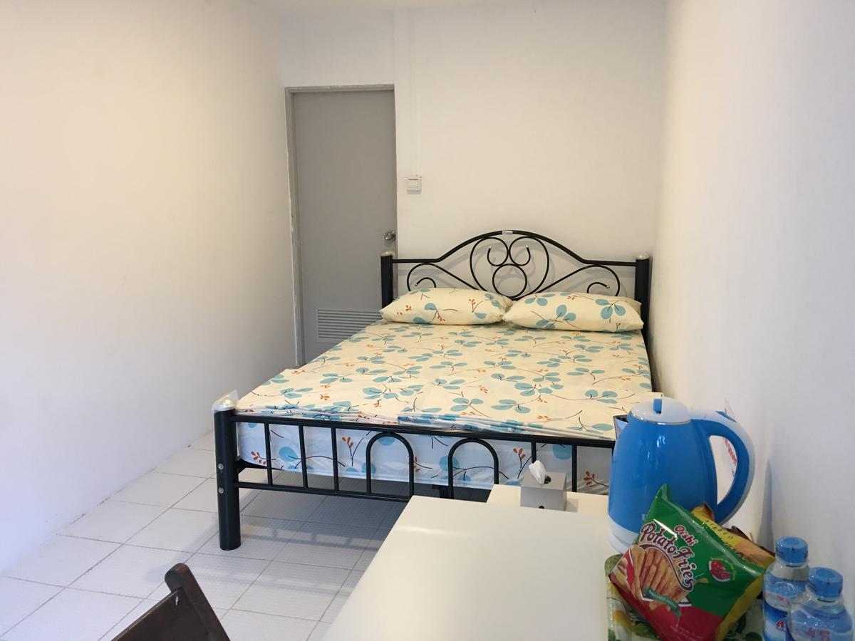 Roly Airport Residence Γιανγκόν Εξωτερικό φωτογραφία