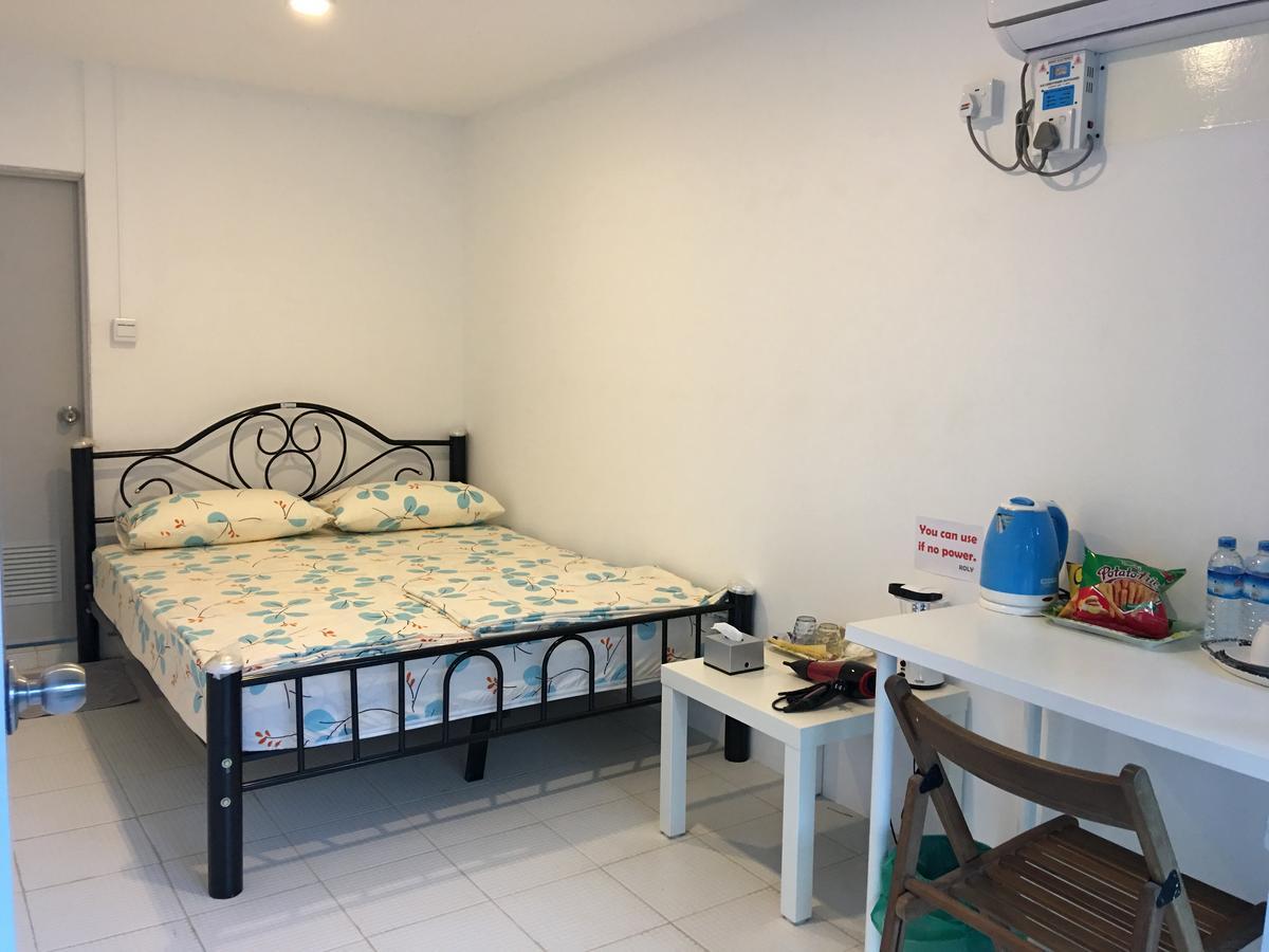 Roly Airport Residence Γιανγκόν Εξωτερικό φωτογραφία